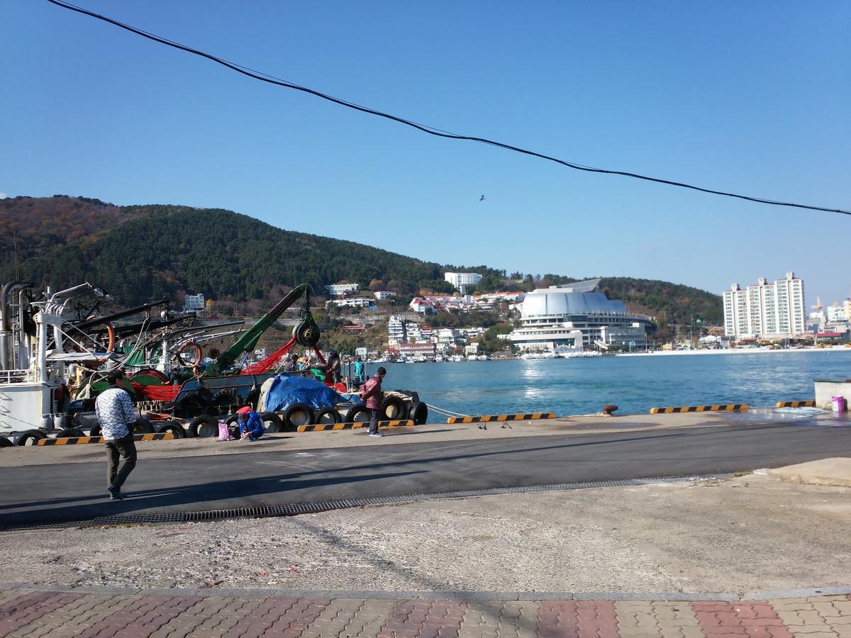 Geoje Jangseungpo Lighthouse Hotel Sodong Kültér fotó