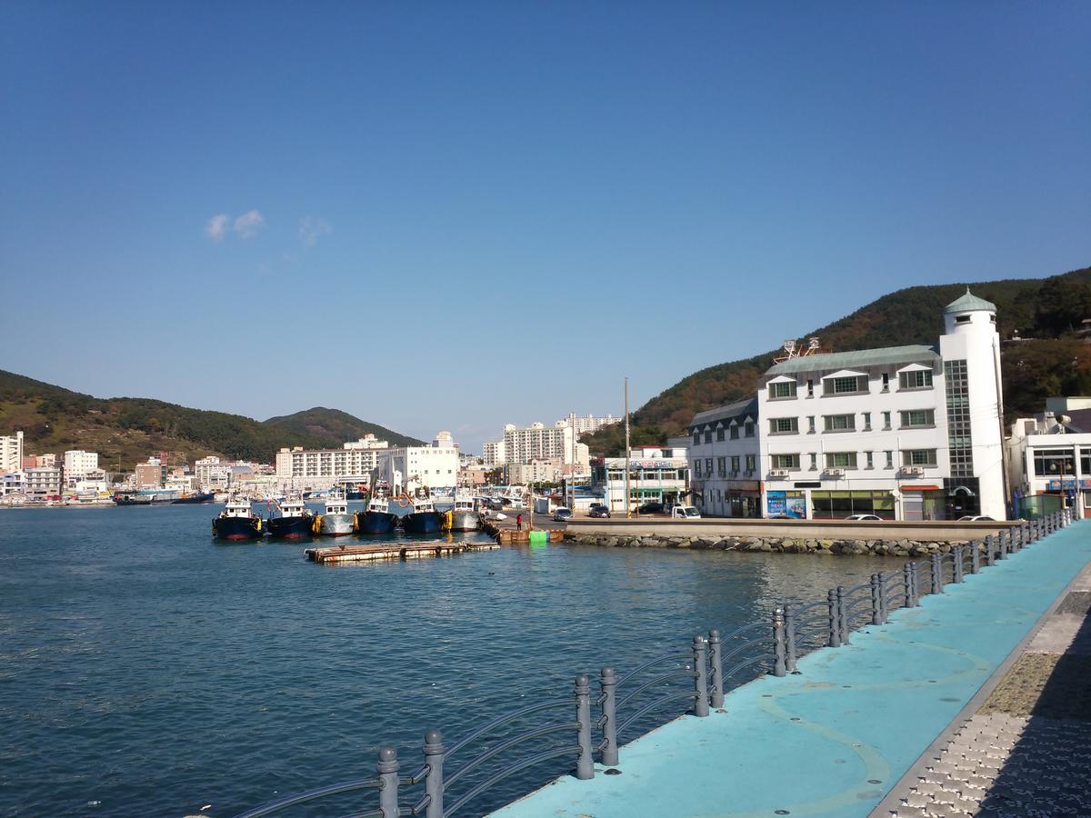 Geoje Jangseungpo Lighthouse Hotel Sodong Kültér fotó