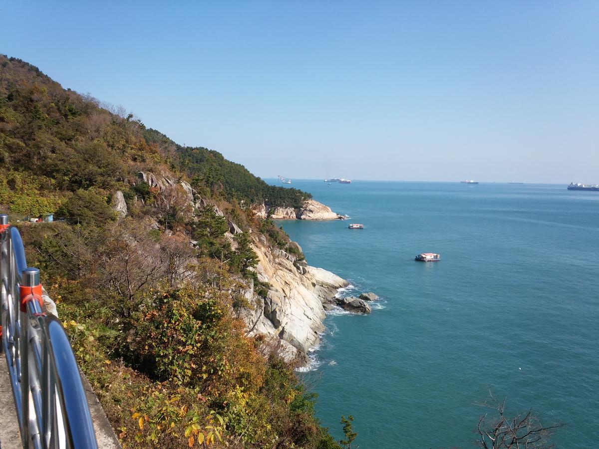 Geoje Jangseungpo Lighthouse Hotel Sodong Kültér fotó